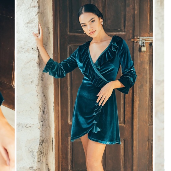 SukiSo Short Ruffle Black Velvet Wrap Dress Sz L - Picture 12 of 15